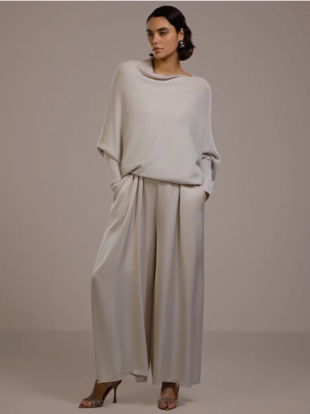 Jaki London Asymmetric Draped Knit Sweater Women's Size L/XL Cream (Z) - Picture 2 of 9